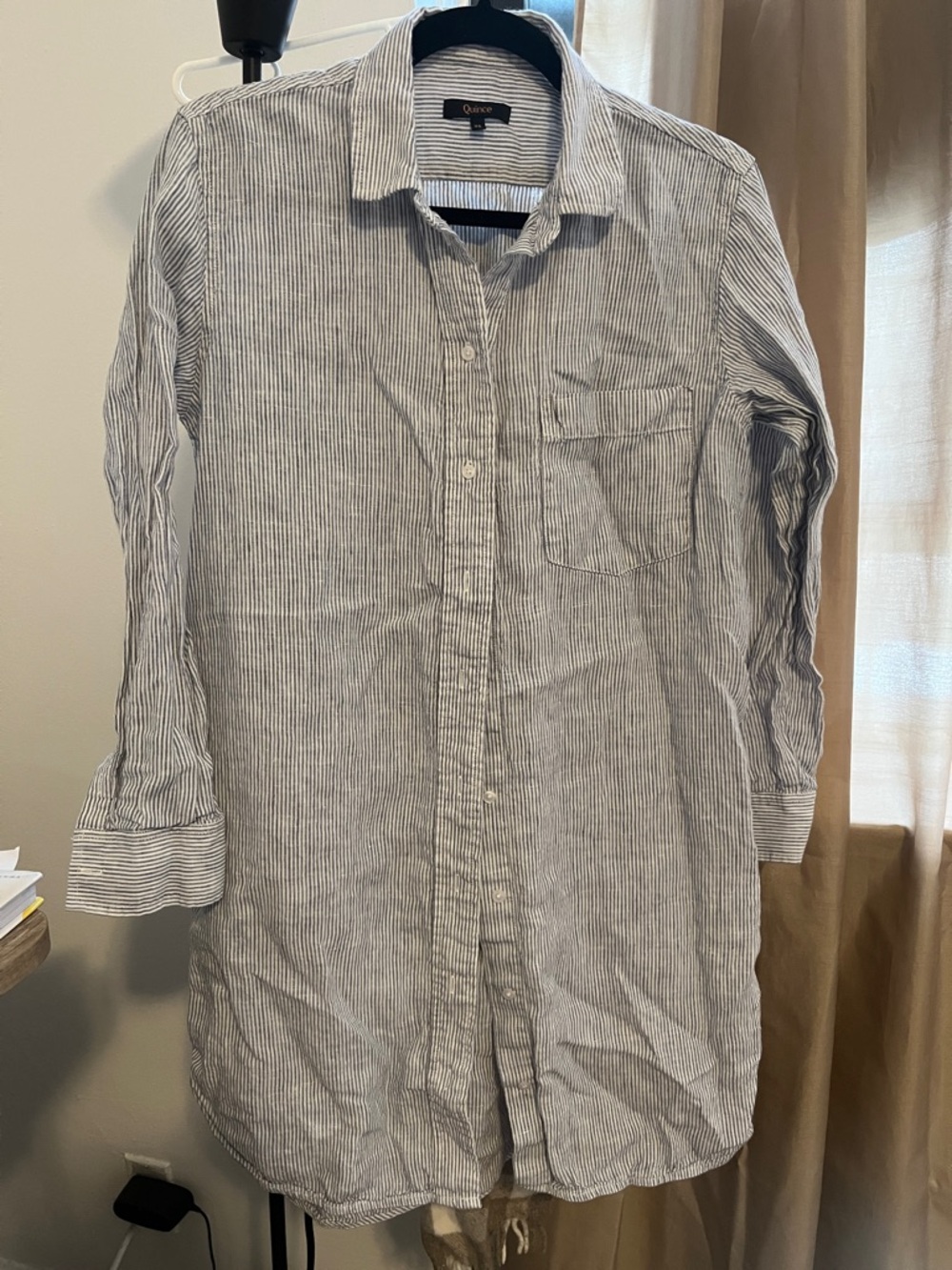 Quince Long-Sleeve Pinstripe Button-Down Shirt - White & Navy 100% Linen